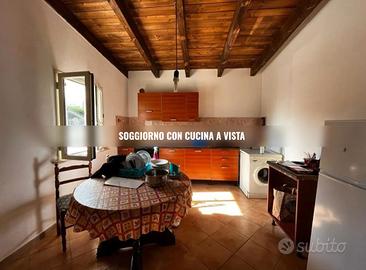 ARTENA TRiLOCALE ARREDATO CON POSTO AUTO