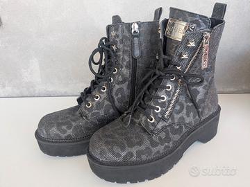 Stivali Guess animalier 