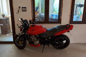 Honda hornet 600
