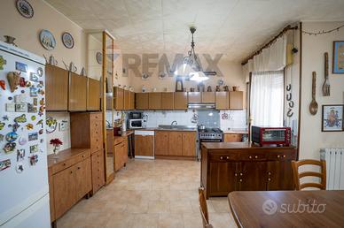 Appartamento - Gravina di Catania