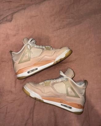 Jordan 4 Retró