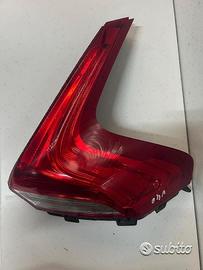 Fanale posteriore dx led volvo v40 cross country 3