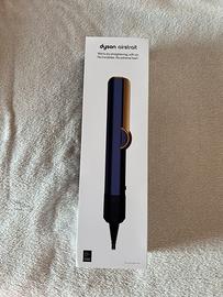 Dyson Airstrait