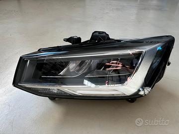Faro originale  full led Audi Q2