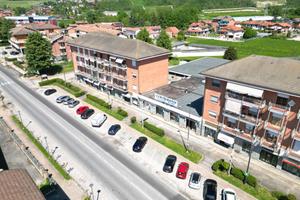 NEGOZIO A CASTAGNITO