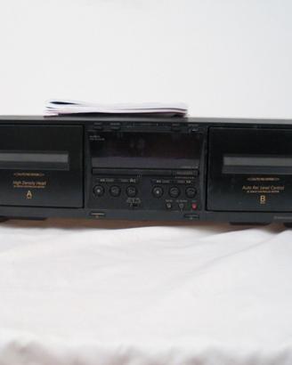 stereo cassette deck