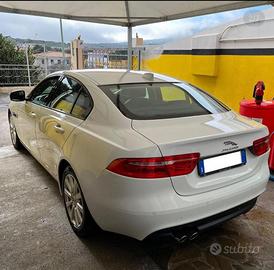JAGUAR XE 2.0 180 cv PRESTIGE - MOTORE ROTTO