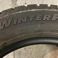 Pneumatici invernali 175/65 R15