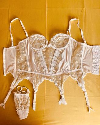 Bustier bianco in seta + perizoma