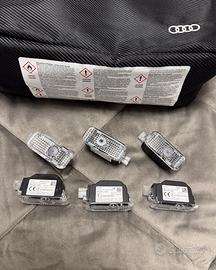 1 set (2 porte) luci led originali Audi