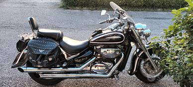 Suzuki Intruder 