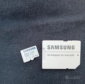 scheda MicrodSD Samsung 512 GB con adattatore 