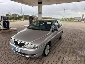 Lancia Y elefabtino  999€