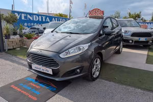 Ford Fiesta 1.5 TDCi 75CV 5 porte Titanium