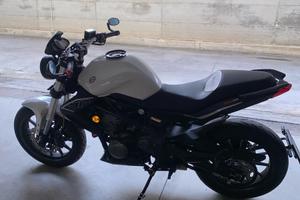 Benelli BN 302 S - 2016