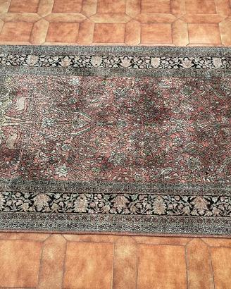 Tappeto Indiano in seta fatto a telaio 196 x 124