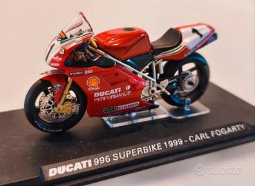 Ducati 996 SBK Carl Fogarty 1/24