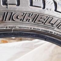 Pneumatici invernali 245/40/18 michelin alpin 4