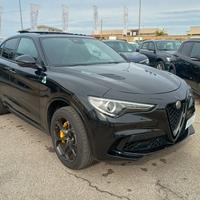 Alfa Romeo Stelvio 2.9 Bi-Turbo V6 510 CV AT8 Q4 Q