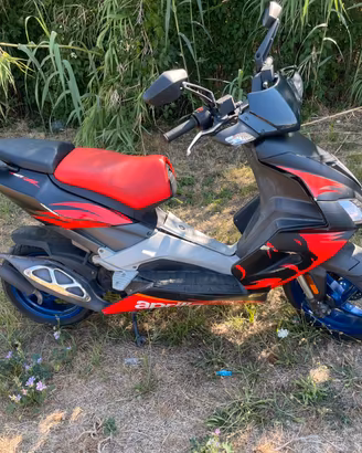 Aprilia sr factory per ricambi