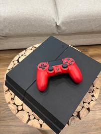 Playstation 4 (1 TERABYTE) con controller