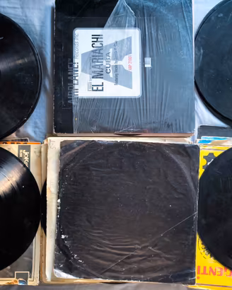 lotto 40 dischi vinile USO CREATIVO