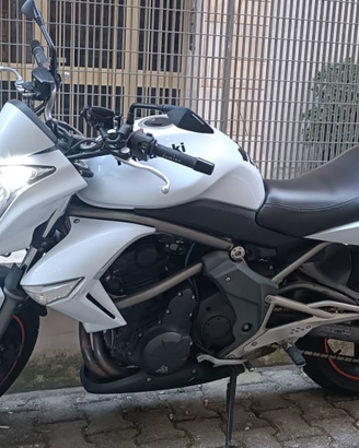Kawasaki ER-6n Bianco Perla Metallizzato