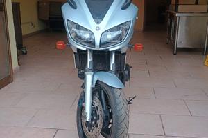 Yamaha FZS  - 04/2003 - 34059 km 