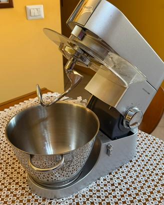 Impastatrice planetaria kenwood chef KM001
