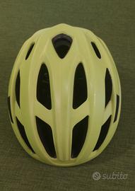 casco ciclismo giallo flou