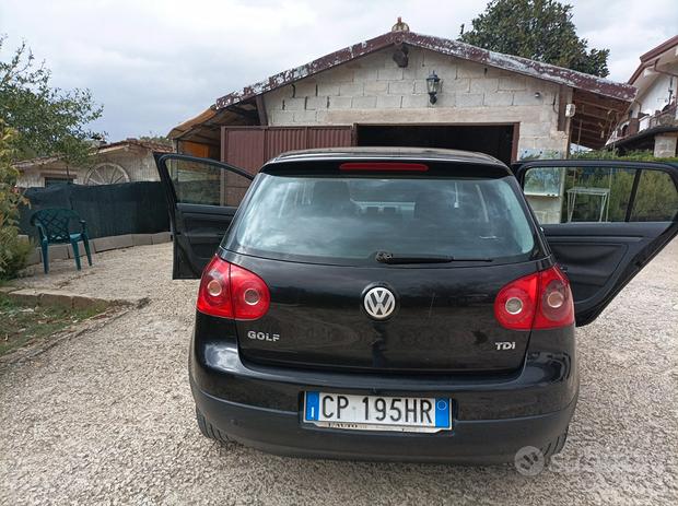VOLKSWAGEN Golf 5ª serie - 2004