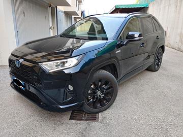 TOYOTA RAV4 BLACK EDITION