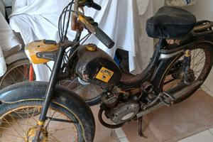 Motorini dimenticate in stalla non funzionante