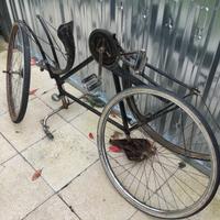 Bicicletta uomo 28 vintage SOLO PER RICAMBI…..