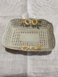 Cestino con margherite.