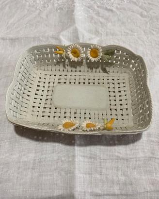 Cestino con margherite.