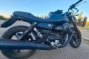 MOTOGUZZI V7 STONE 850CC