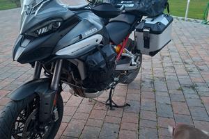 Ducati multistrada V4S 