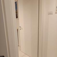 Porta interna bianco poro aperto apertura a destra