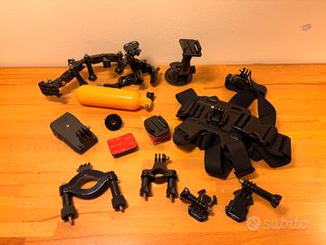 Lotto accessori compatibili GoPro supporti