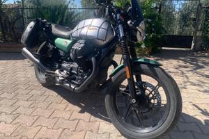 Moto Guzzi V7 stone 859