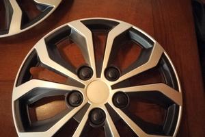 2 Copricerchi 13' nuovi 