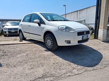 Fiat Grande Punto 1.4 5 porte Dynamic Natural Powe