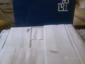 lenzuola ricamate nuovi 
