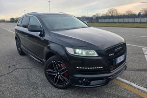 Audi Q7 3.0 V6 TDI 240cv ABT 7 posti