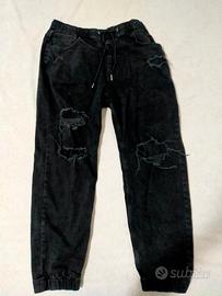 jeans Bershka neri strappati 