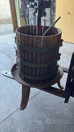 macchinario TORCIO PER VINO