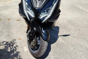 kymco ak 550