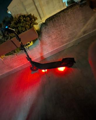 monopattino  ninebot e2pro 