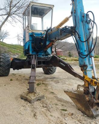 Escavatore ragno Menzi Muck